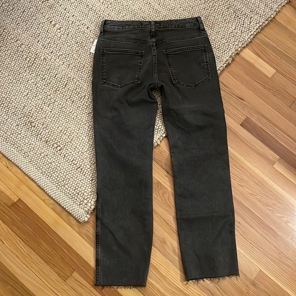 NWT $78 FREE PEOPLE Clean Girlfriend Straight Jean in Black 24 - Picture 8 of 10